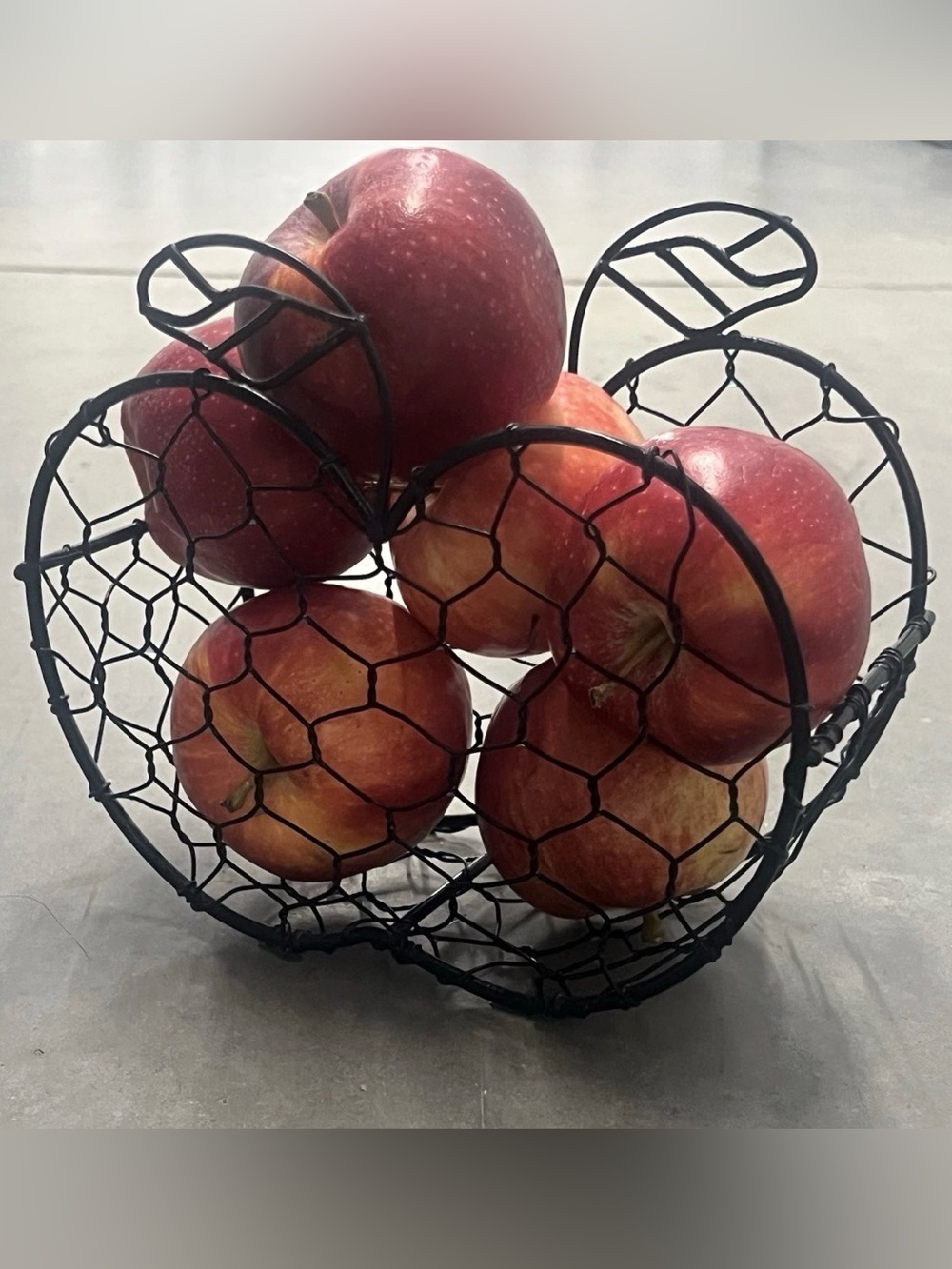 Black Wire Apple Shaped Basket